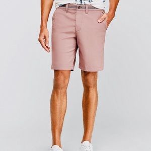 Express slim fit men’s flat front shorts size 34